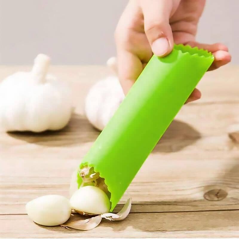 Effortless Rolling Garlic Skin Remover for Quick Peeling